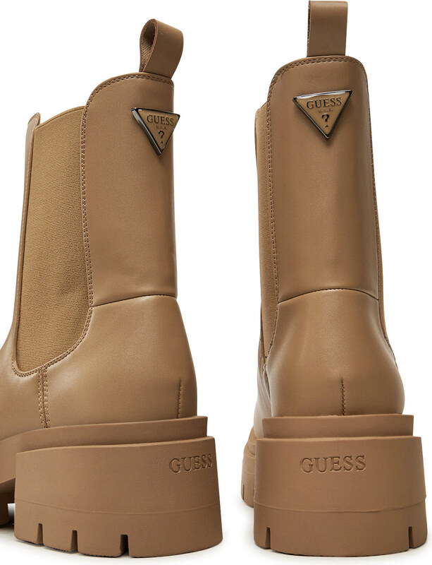 Gležnjarji Chelsea Guess