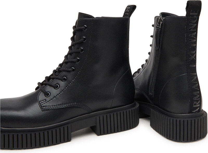 Gležnjarji Armani Exchange