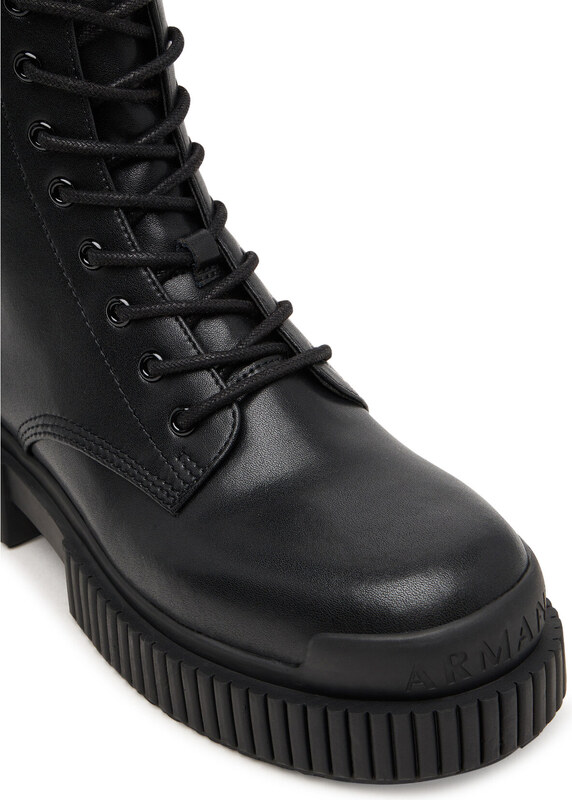 Gležnjarji Armani Exchange