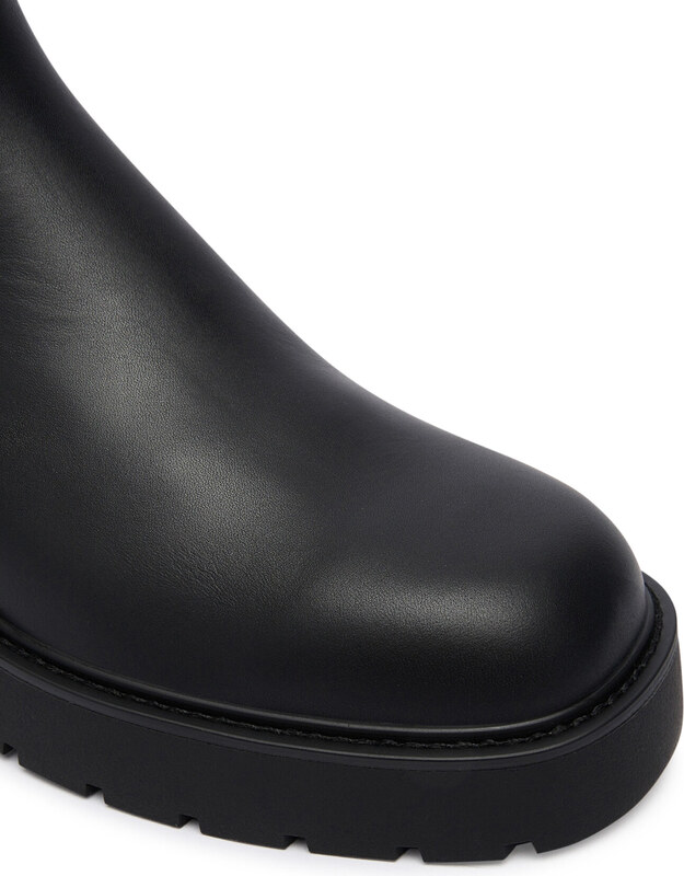 Gležnjarji Chelsea Calvin Klein