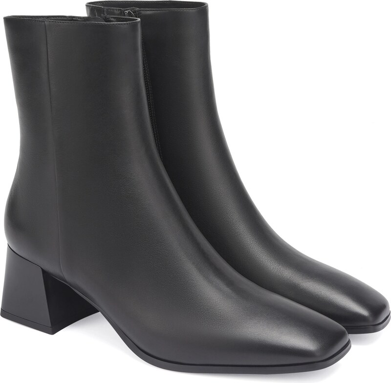 POTAMY Ankle boots