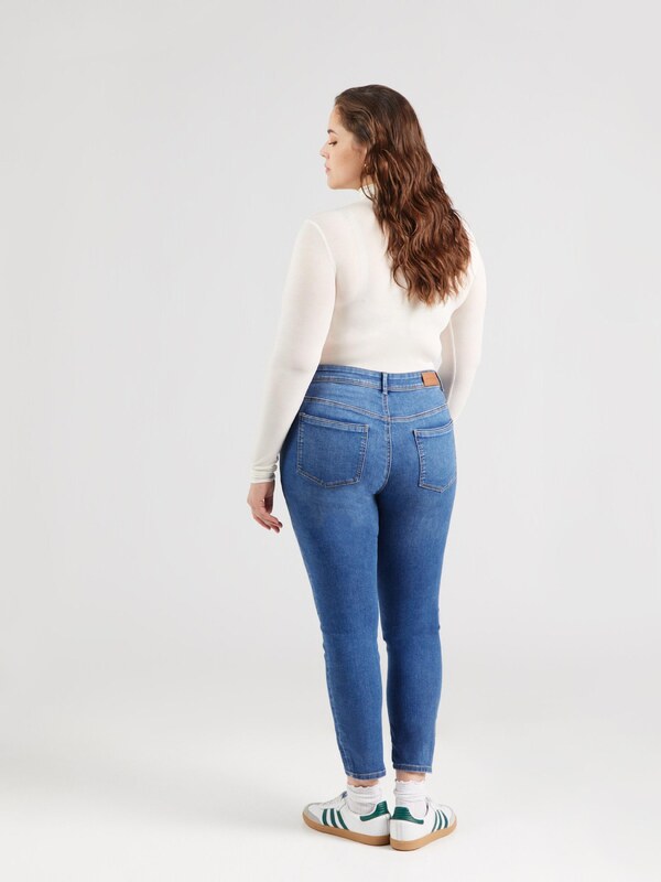 ONLY Carmakoma Kavbojke 'CARALLY' moder denim