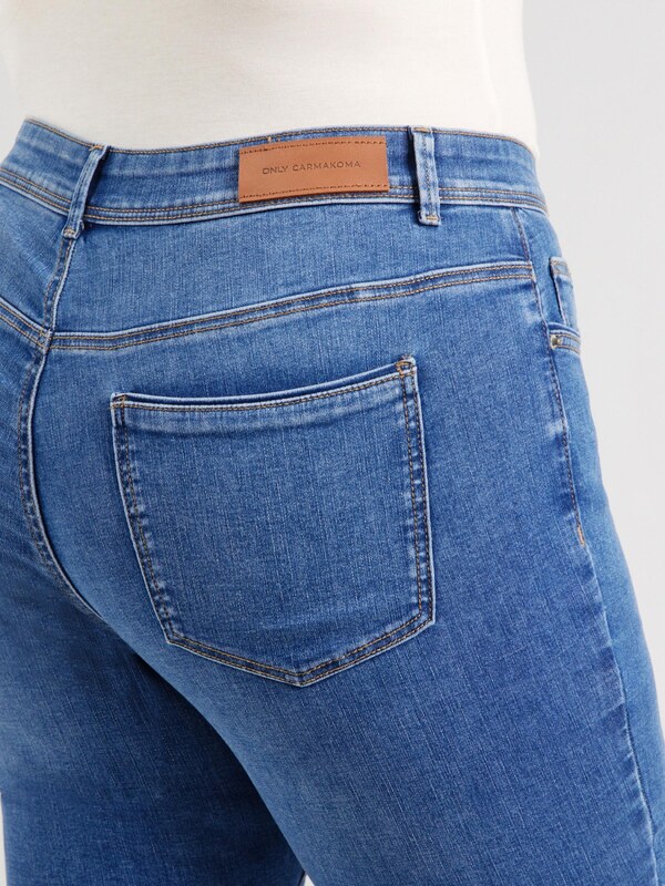 ONLY Carmakoma Kavbojke 'CARALLY' moder denim