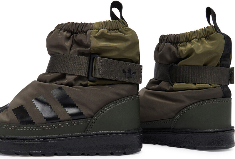 Škornji za sneg adidas