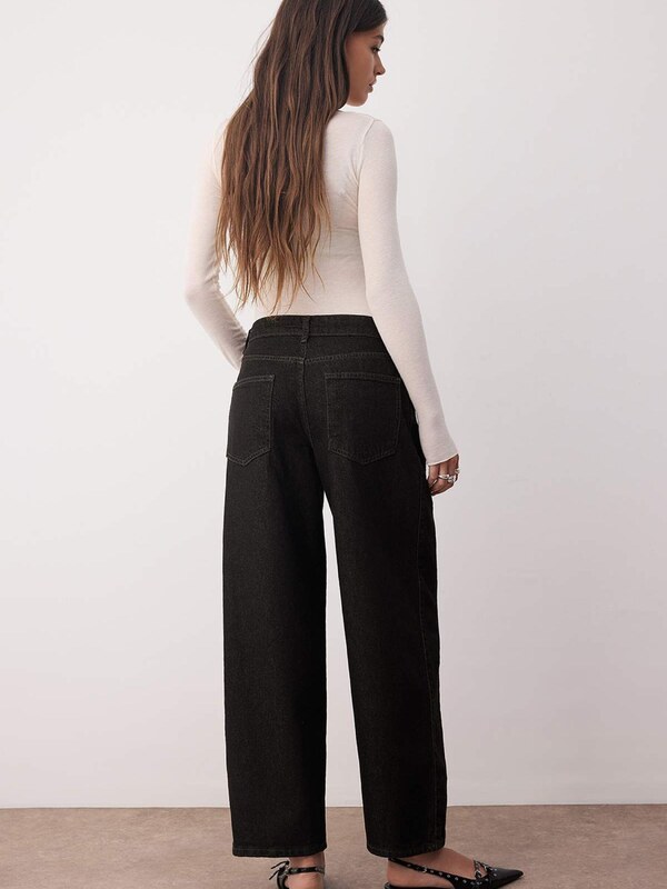 Trendyol Kavbojke črna