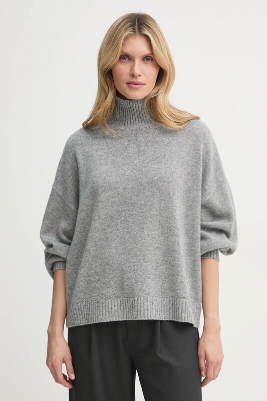 Pulover Gestuz
