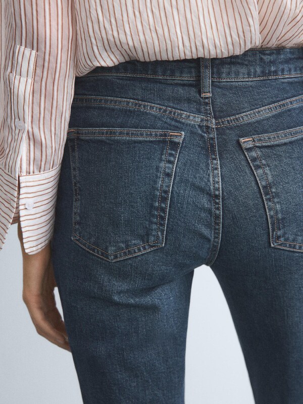 MANGO Kavbojke 'DELIA' moder denim