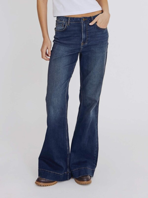 Noisy may Kavbojke 'NMRooxy' moder denim