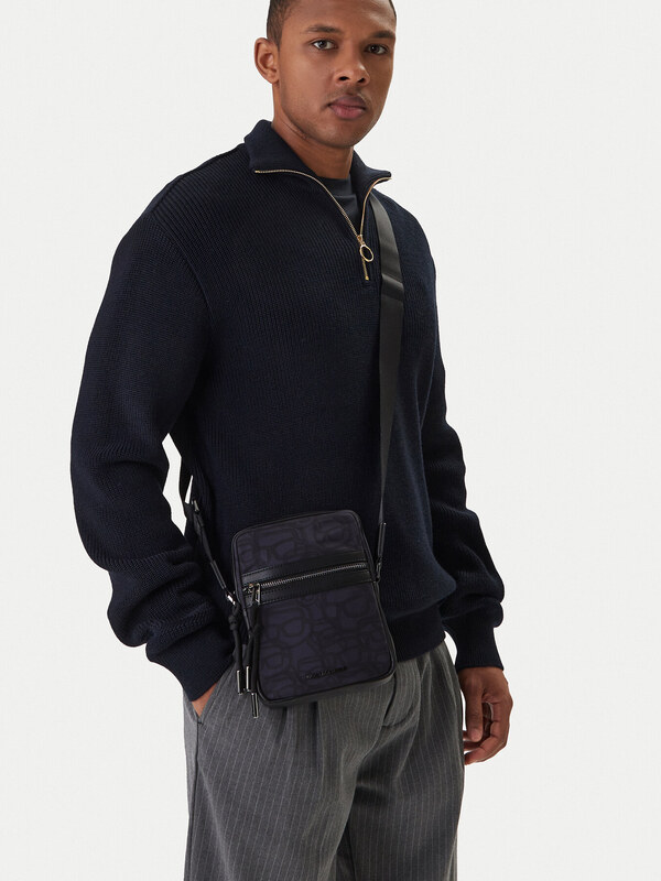 Torbica za okrog pasu KARL LAGERFELD