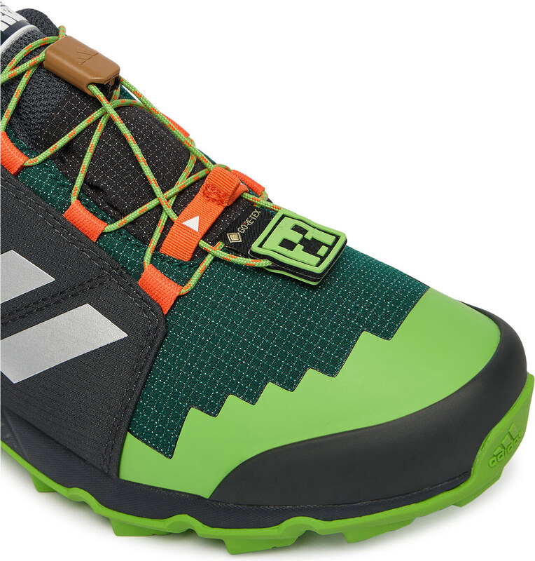 Trekking čevlji adidas