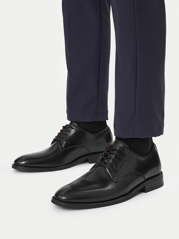 Nizki čevlji GINO ROSSI