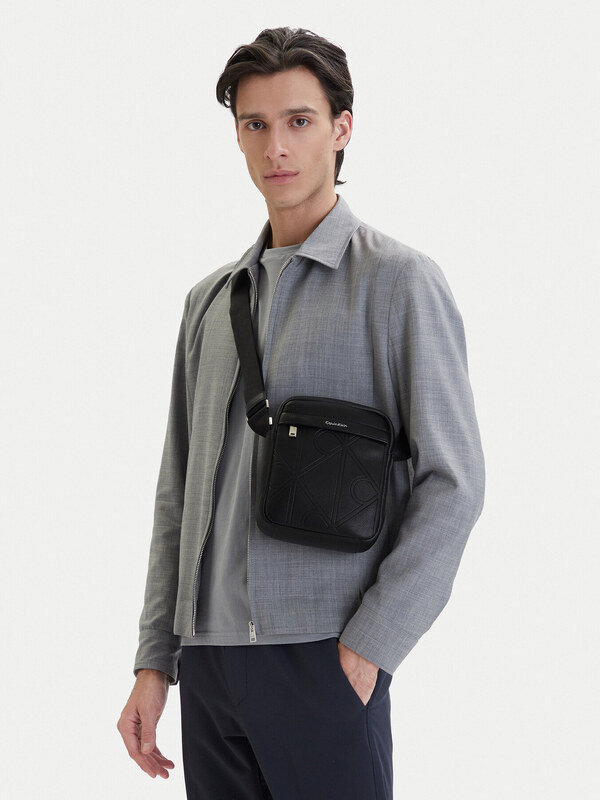 Torbica za okrog pasu Calvin Klein