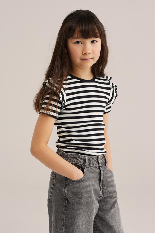 WE Fashion Majica črna / bela