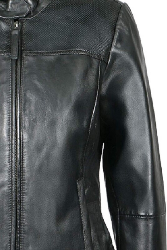 FREAKY NATION Prehodna jakna ' Shortjacket ' črna