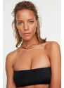 Bikini zgornji del Trendyol Detailed