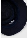 Bombažni klobuk adidas Originals mornarsko modra barva