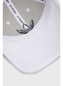 Bombažna bejzbolska kapa adidas Originals bela barva