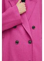 Volnen plašč Gestuz roza barva