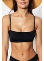 Bikini zgornji del Trendyol Detailed