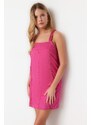 Trendyol roza naravnost rezana mini obleka s tkano podlogo in čipkastim detajlom