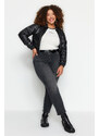 Trendyol krivulja Črni visok pas Mama Jeans