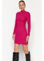 Trendyol fuchsia stand-up ovratnik, nameščena, pletena mini obleka z gubami
