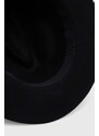 Volnen klobuk Guess črna barva
