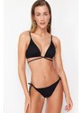 Trendyol črni trikotnik Gippie Bikini Vrh