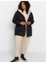 Trendyol Curve Zimska jakna črna