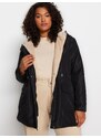 Trendyol Curve Zimska jakna črna